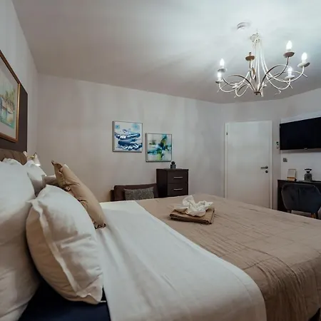 Pensionat Diana Makarska